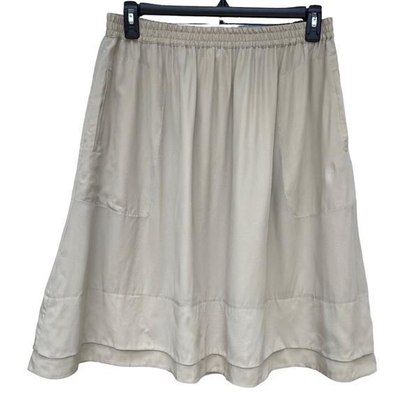 Dkny Dresses & Skirts - DKNY 100% silk skirt cream size 10